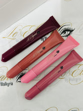 Cargar imagen en el visor de la galería, Glossy Lip Tint
